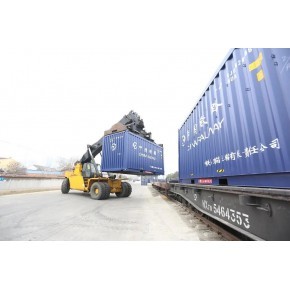 江蘇鹽城至立陶宛國(guó)際汽運(yùn)運(yùn)輸與出口貨運(yùn)代理服務(wù)全覽